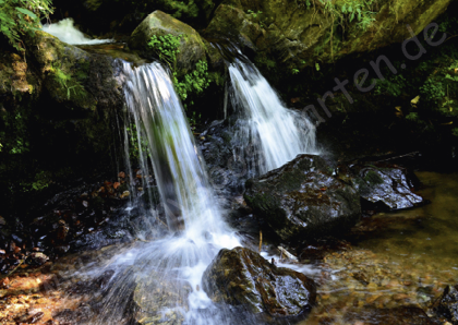 Verschiedenes - Natur - 2 Wasserfälle